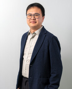 Professor Jin WU